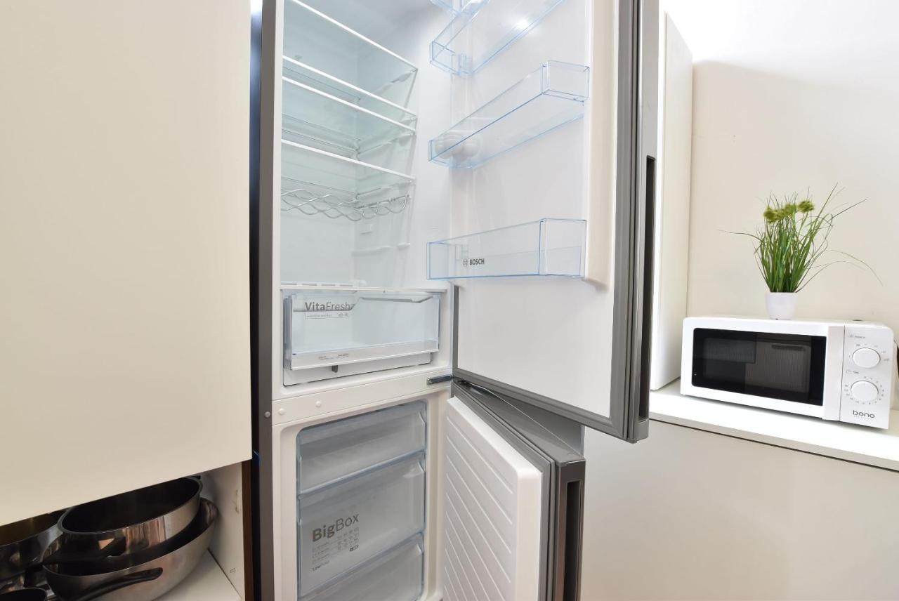Huge Apartment In Awesome Location With Parking Інсбрук Екстер'єр фото